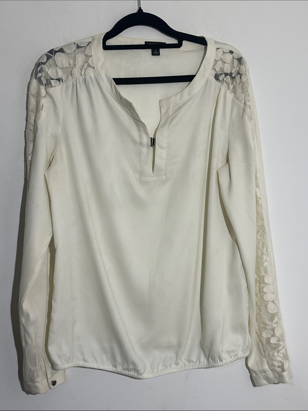 Ann Taylor Ivory Lace-Trim Long Sleeve Blouse